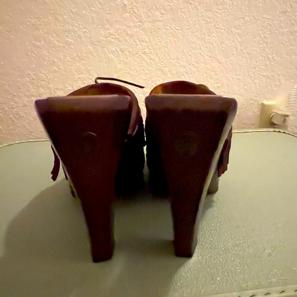 Vintage Frye Lacey Heeled Clog/Mule in a size 9 never worn - Picture 3 of 5